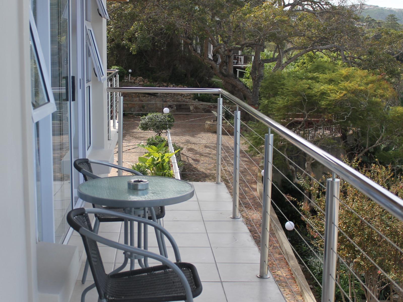 Phoenix Lodge and Waterside Accommodation