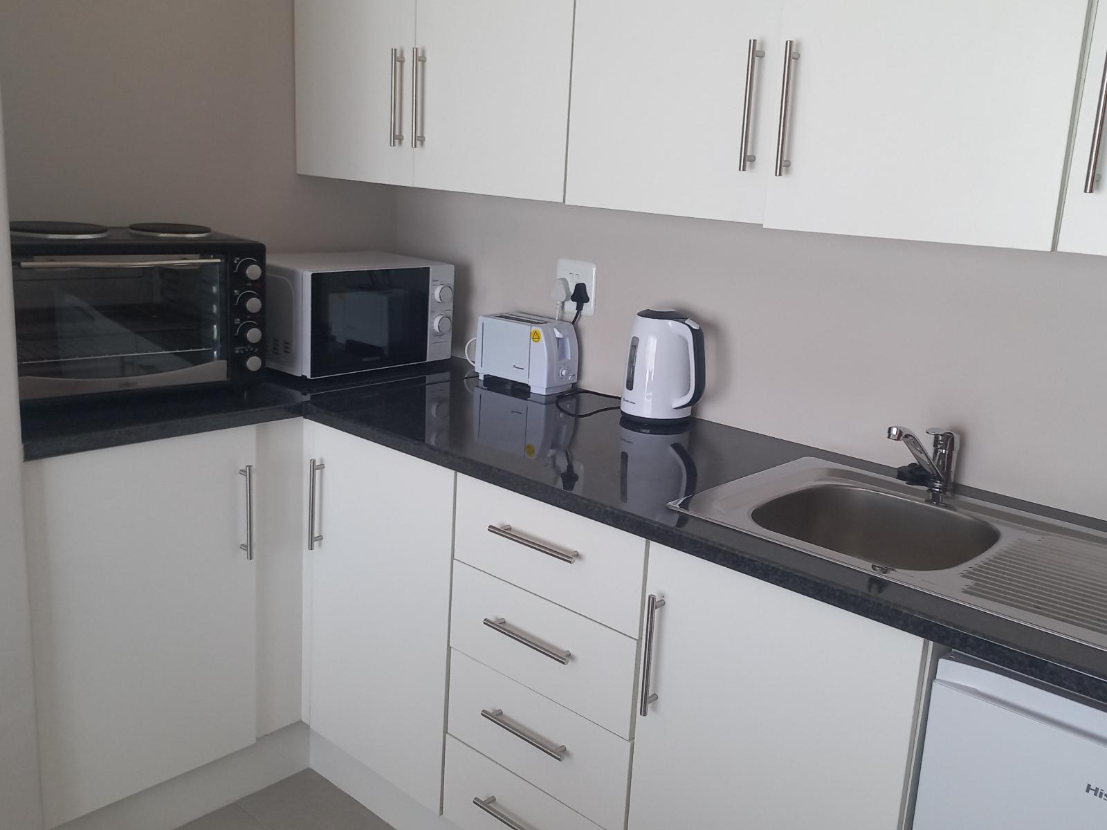 Phoenix Lodge and Waterside Accommodation