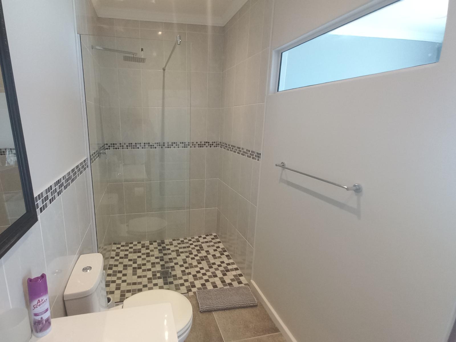 Phoenix Lodge and Waterside Accommodation