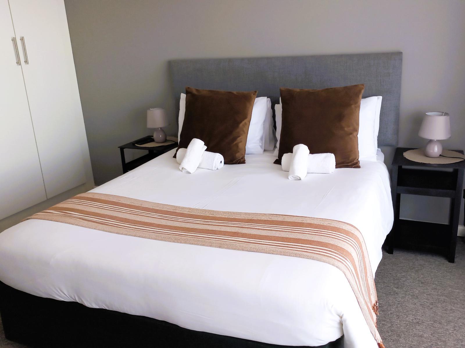Phoenix Lodge and Waterside Accommodation