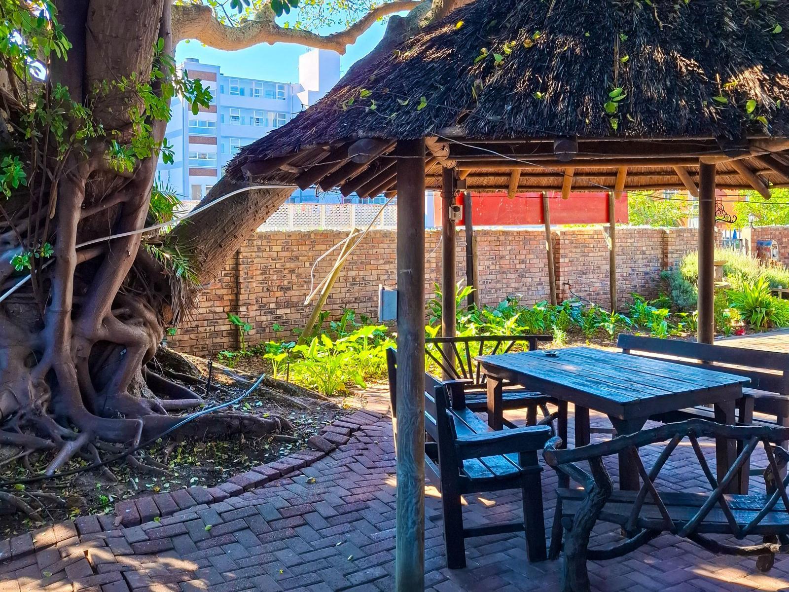 Ikhayalam Lodge and Tours