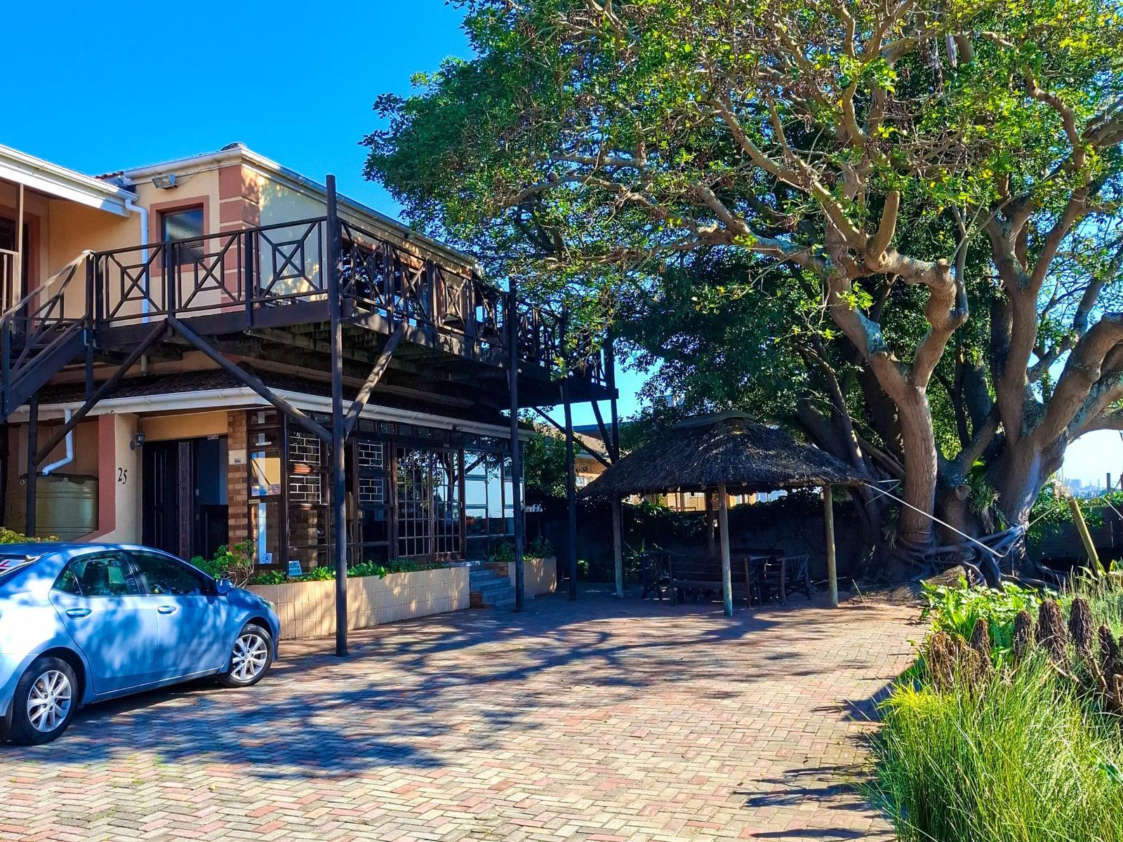 Ikhayalam Lodge and Tours