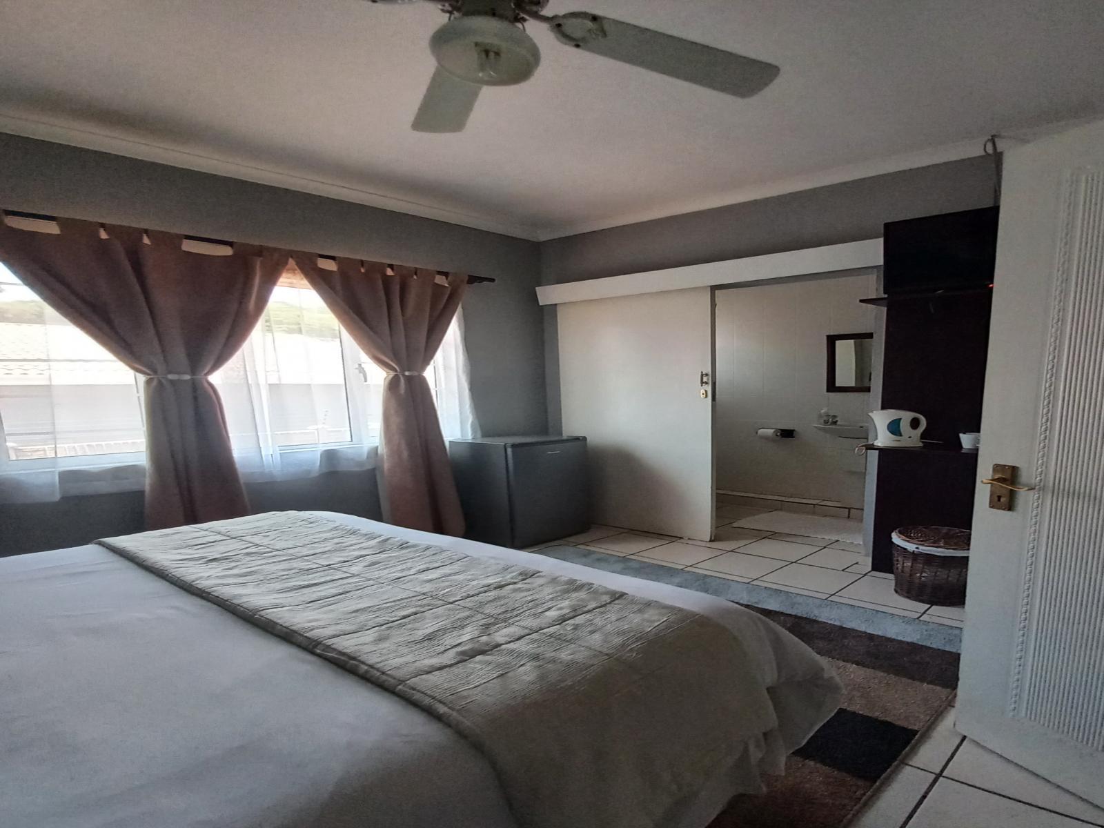 Bougainvillea BNB