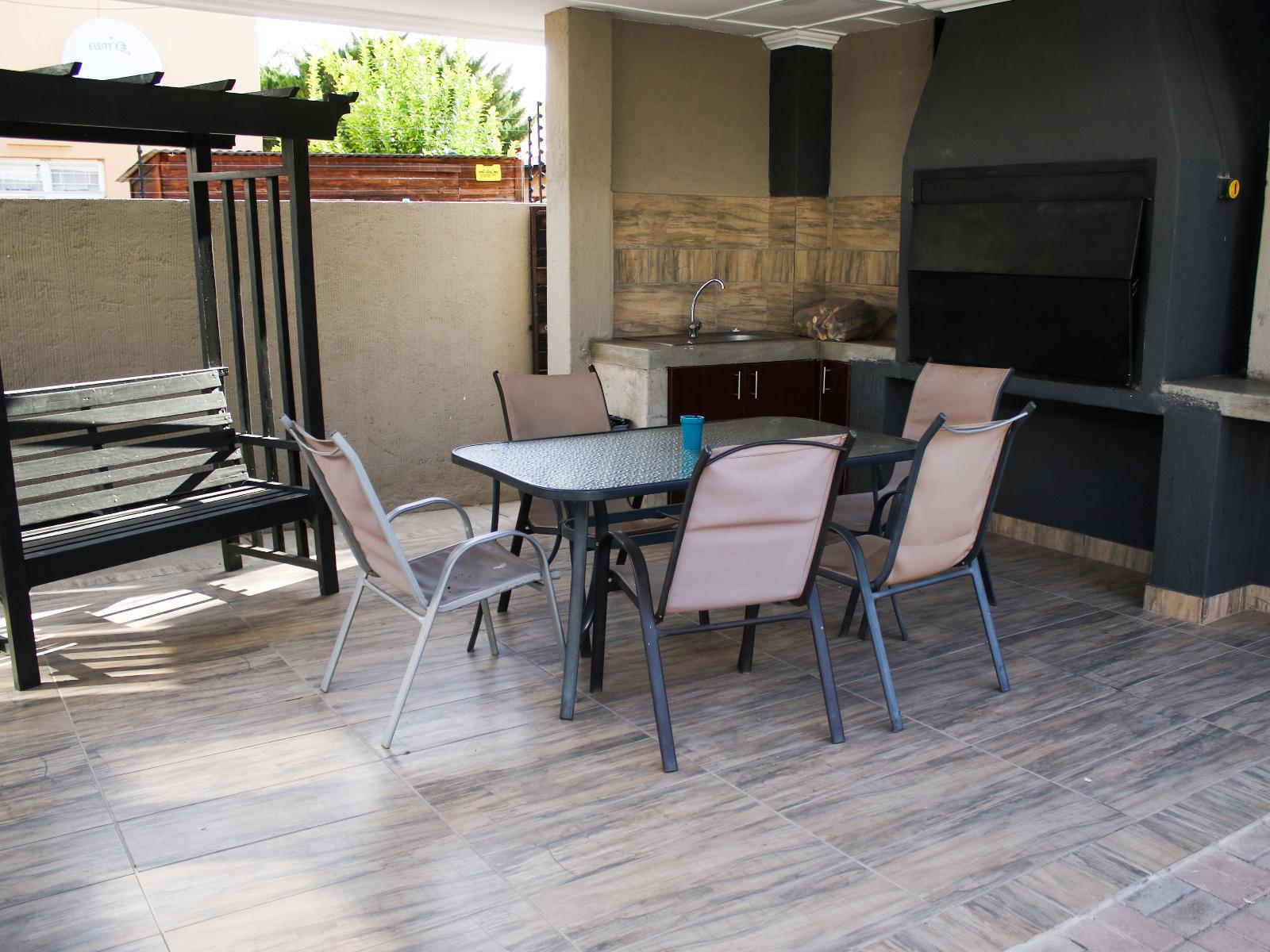 Gemutlich Guest House