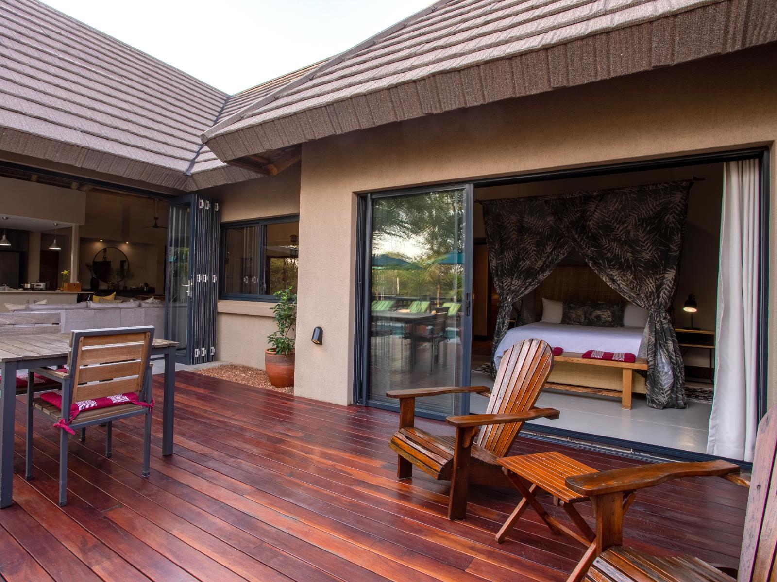 Roomtype 7: Balcony/Terrace Moya Safari Lodge & Villa