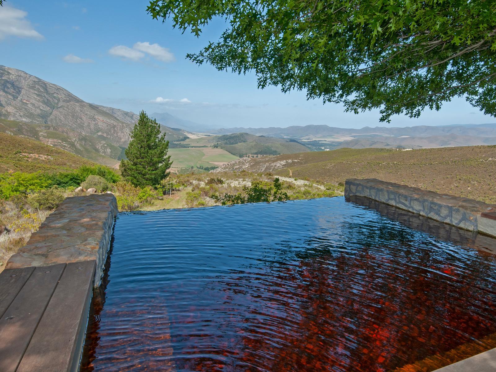 Rusty Gate Mountain Retreat