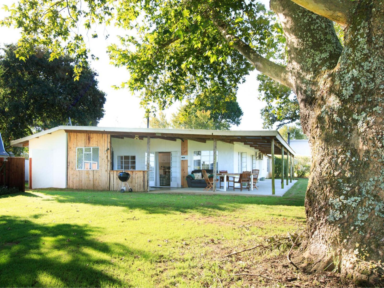 JoyWood Cottages
