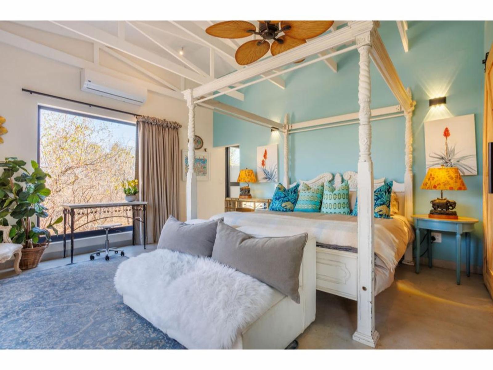 Roomtype 11: Photo of the whole room Safari Moon Luxury Bush Lodge