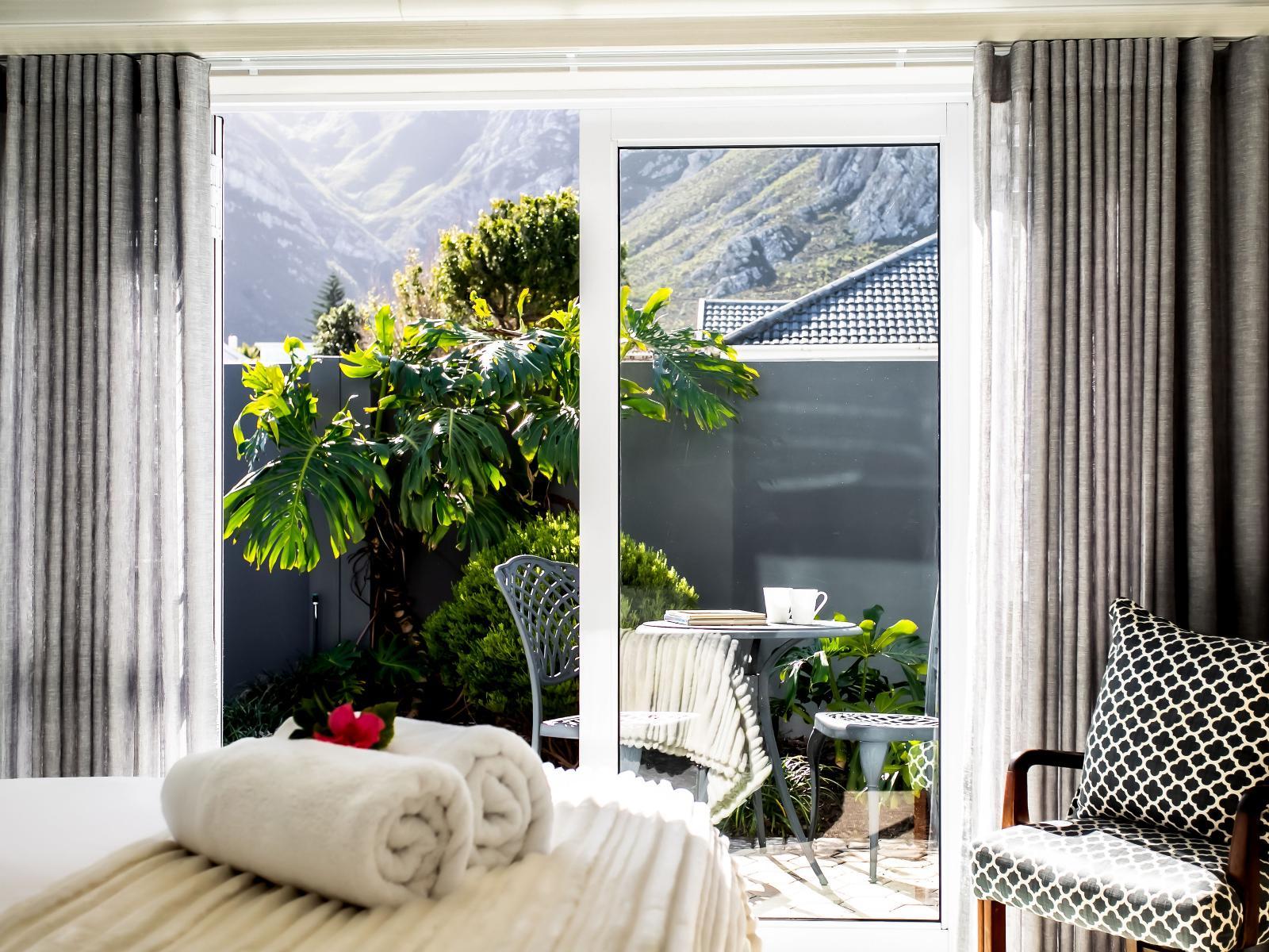 Whale Coast Ocean Villa