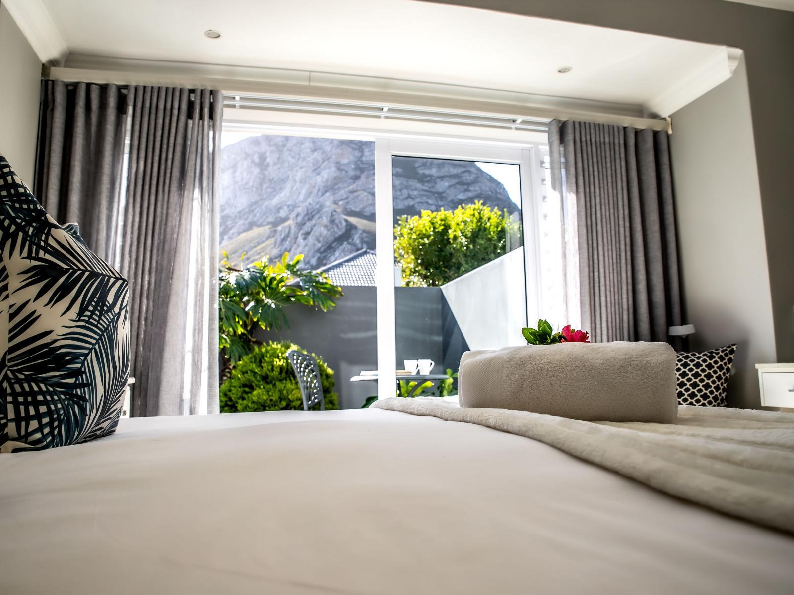 Whale Coast Ocean Villa