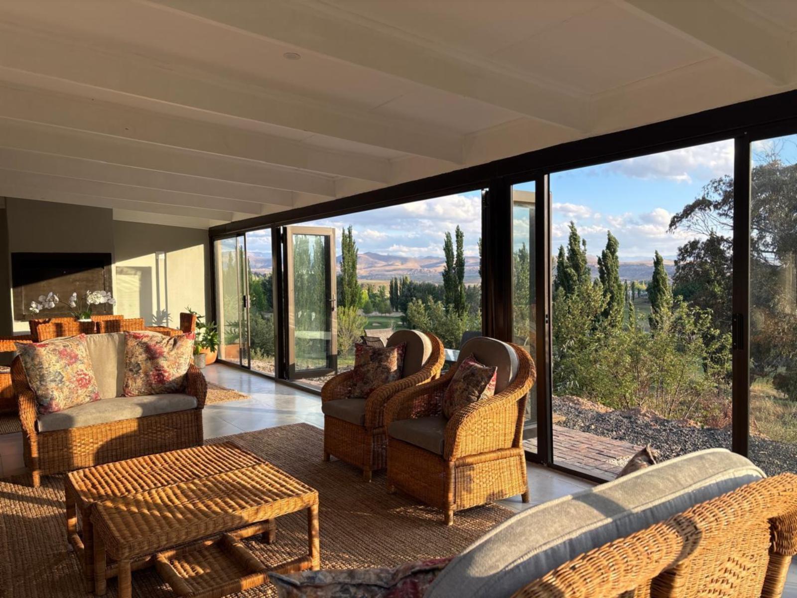 105,107,127,128 Clarens Golf Villas