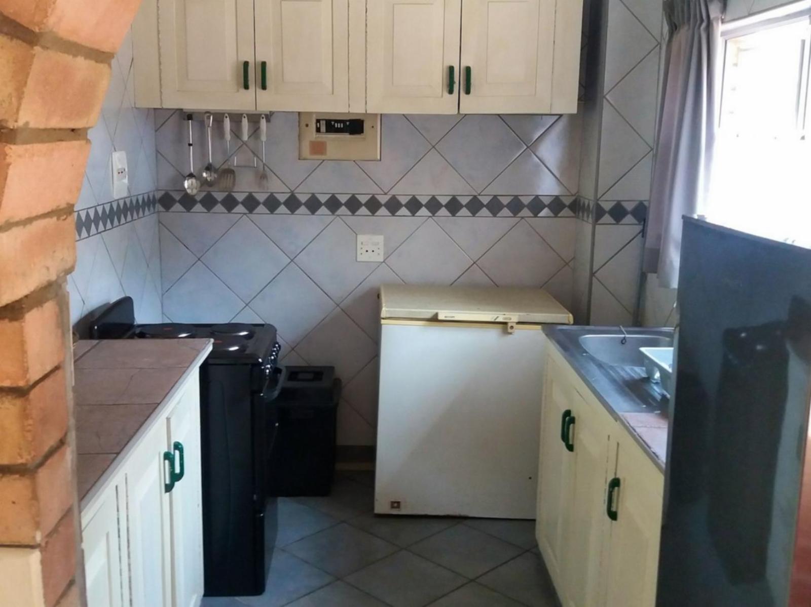 Roomtype 2: Kitchenette Stokkiesdraai Holiday Accommodation