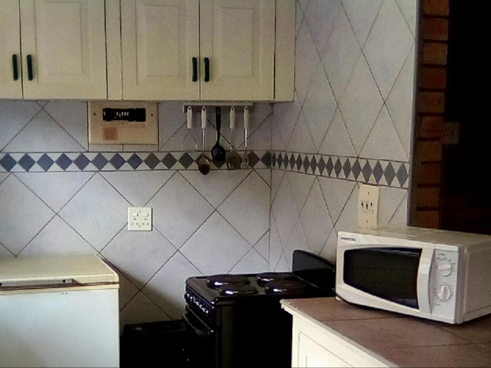 Roomtype 2: Kitchenette Stokkiesdraai Holiday Accommodation