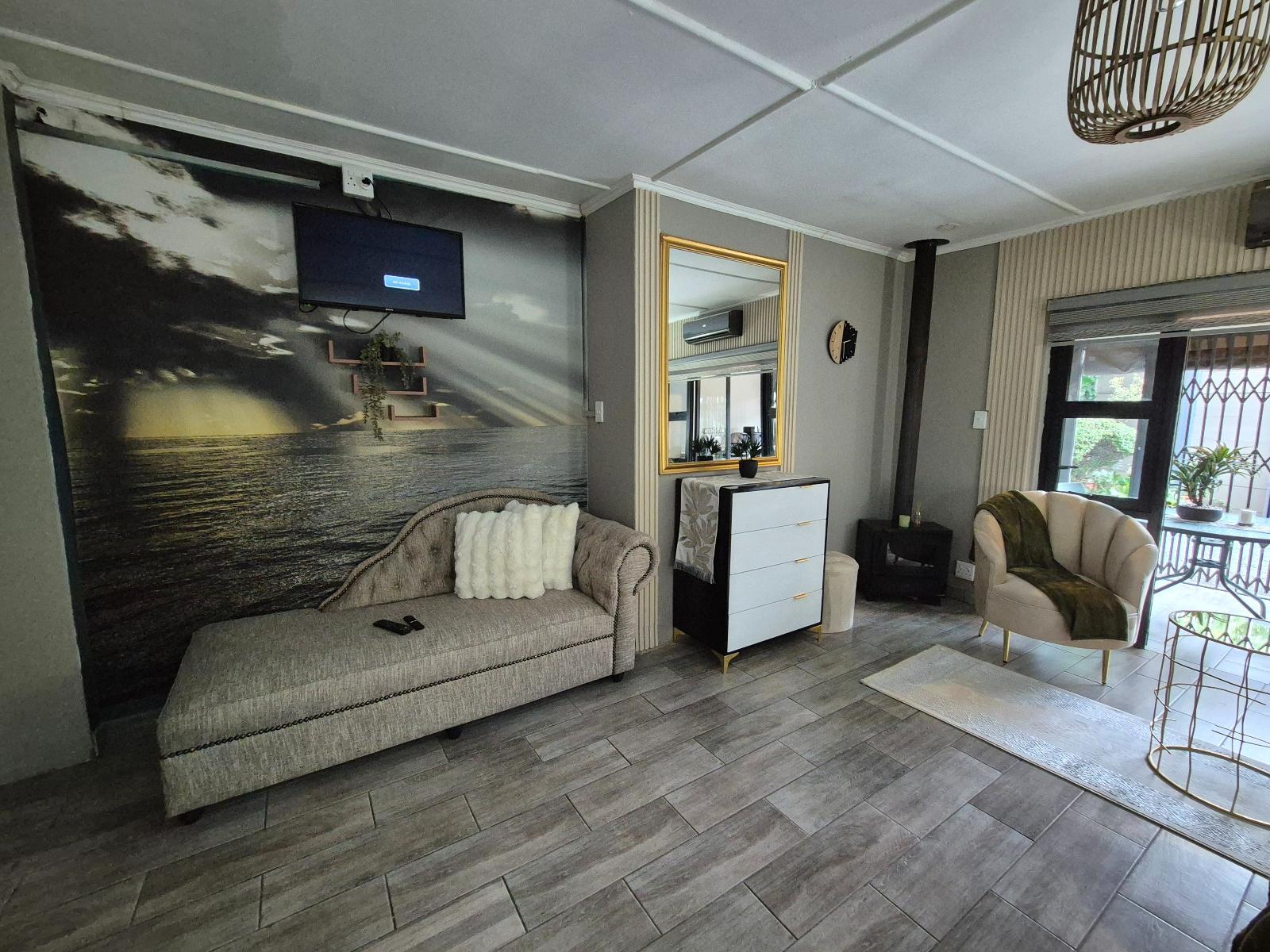 Bosveld In Die Stad Lodge