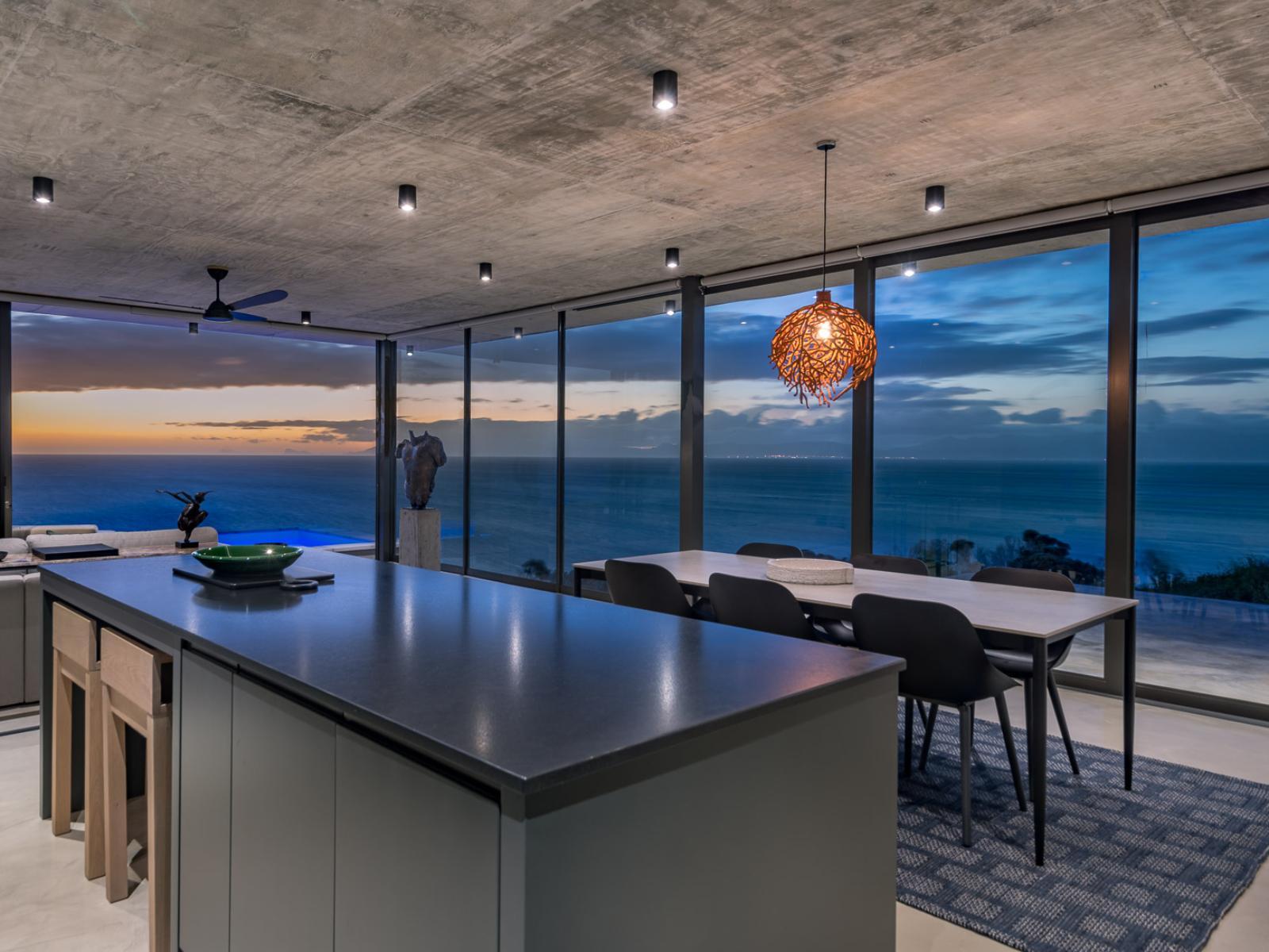 Romansbaai Collection