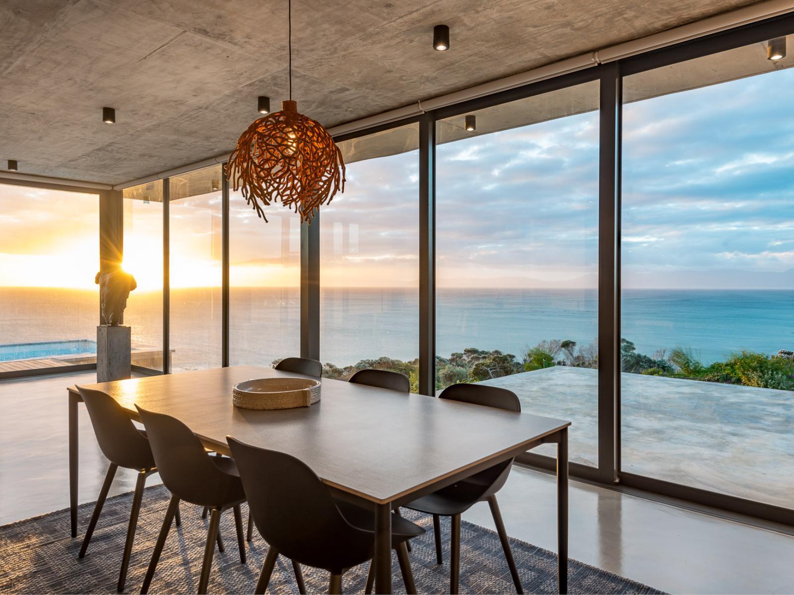 Romansbaai Collection