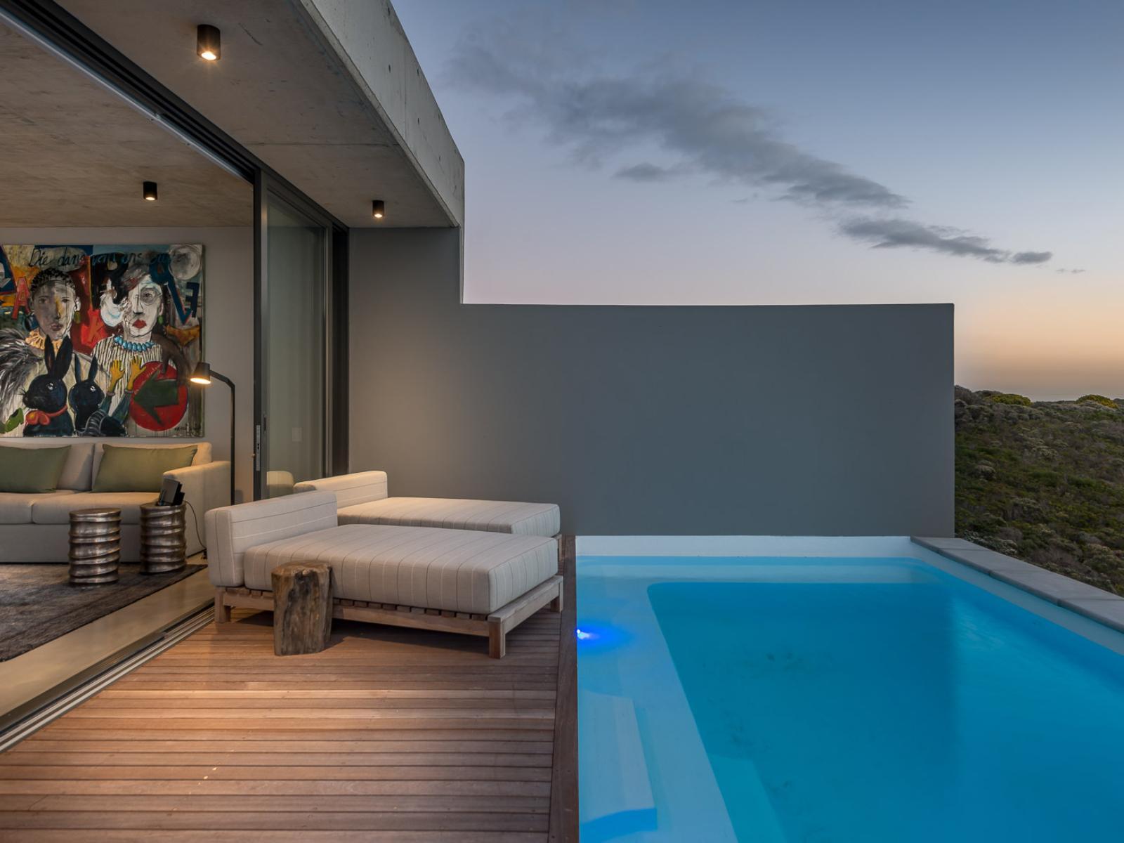Romansbaai Collection