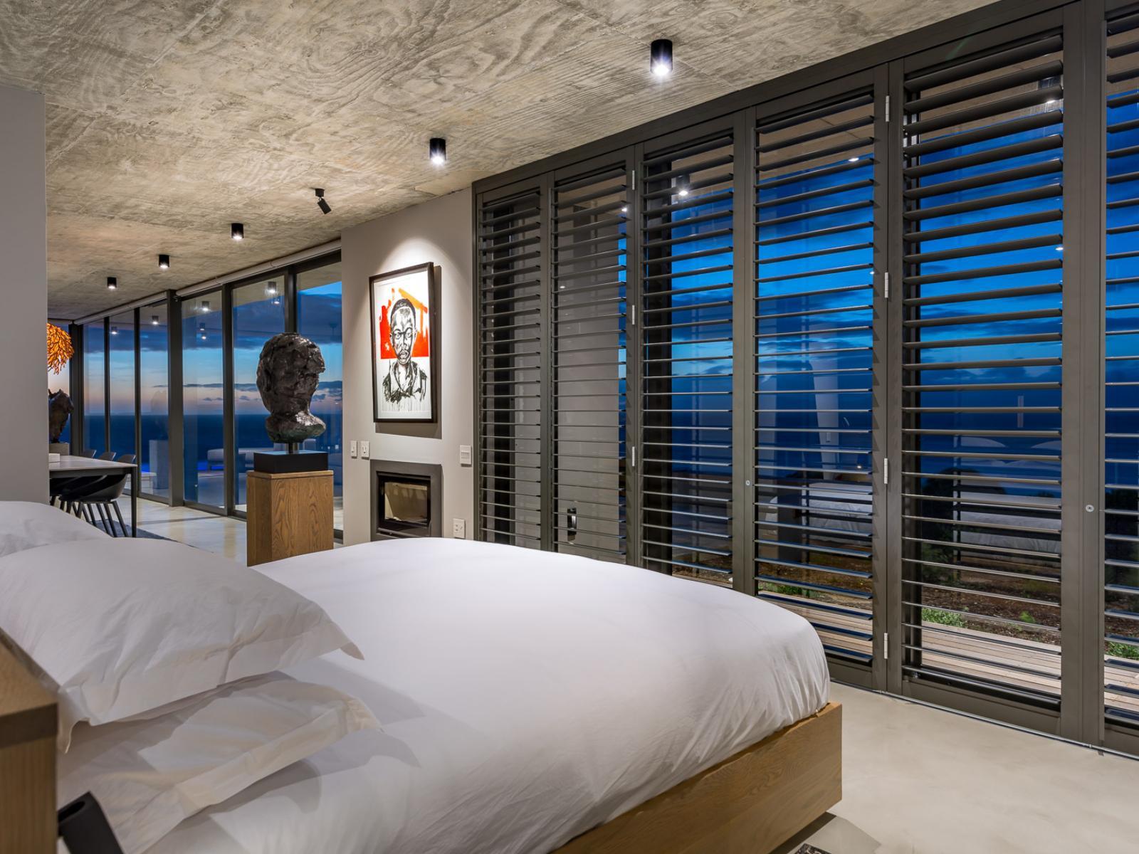 Romansbaai Collection