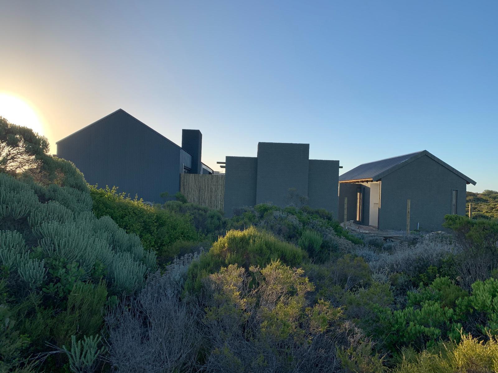 Romansbaai Collection