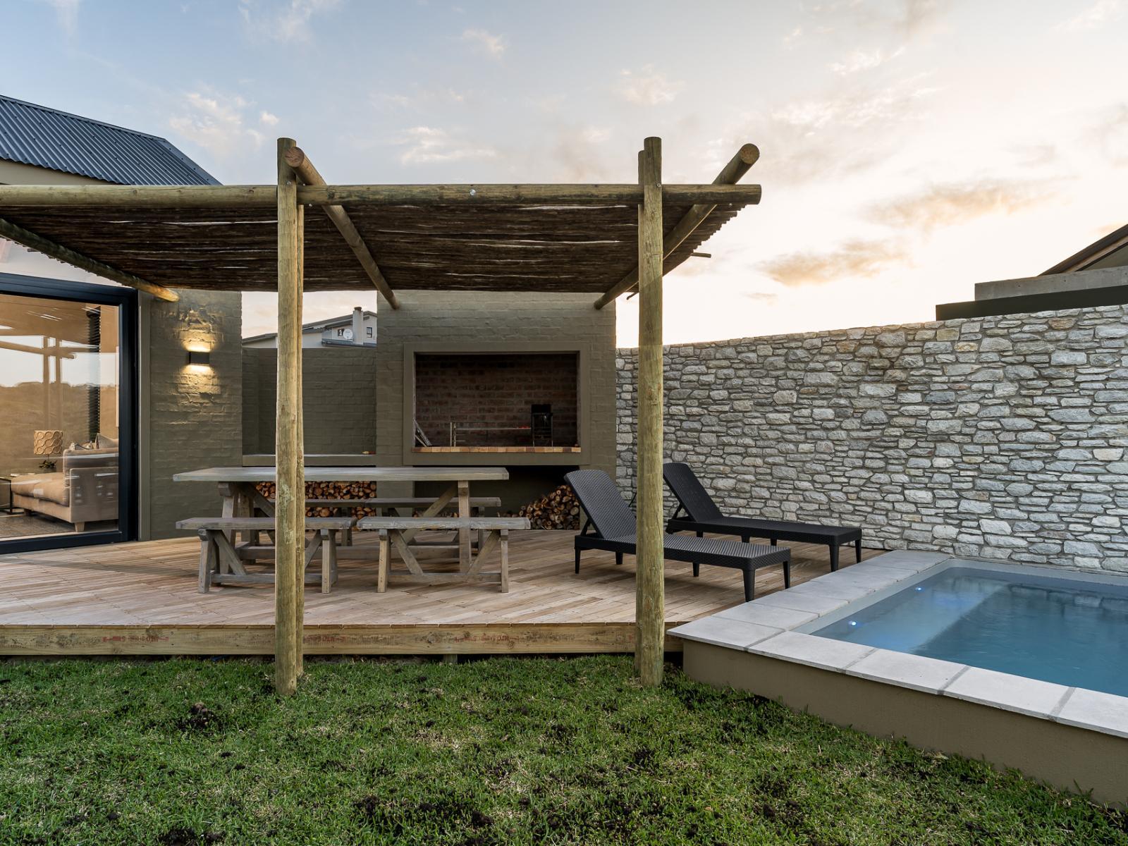 Romansbaai Collection
