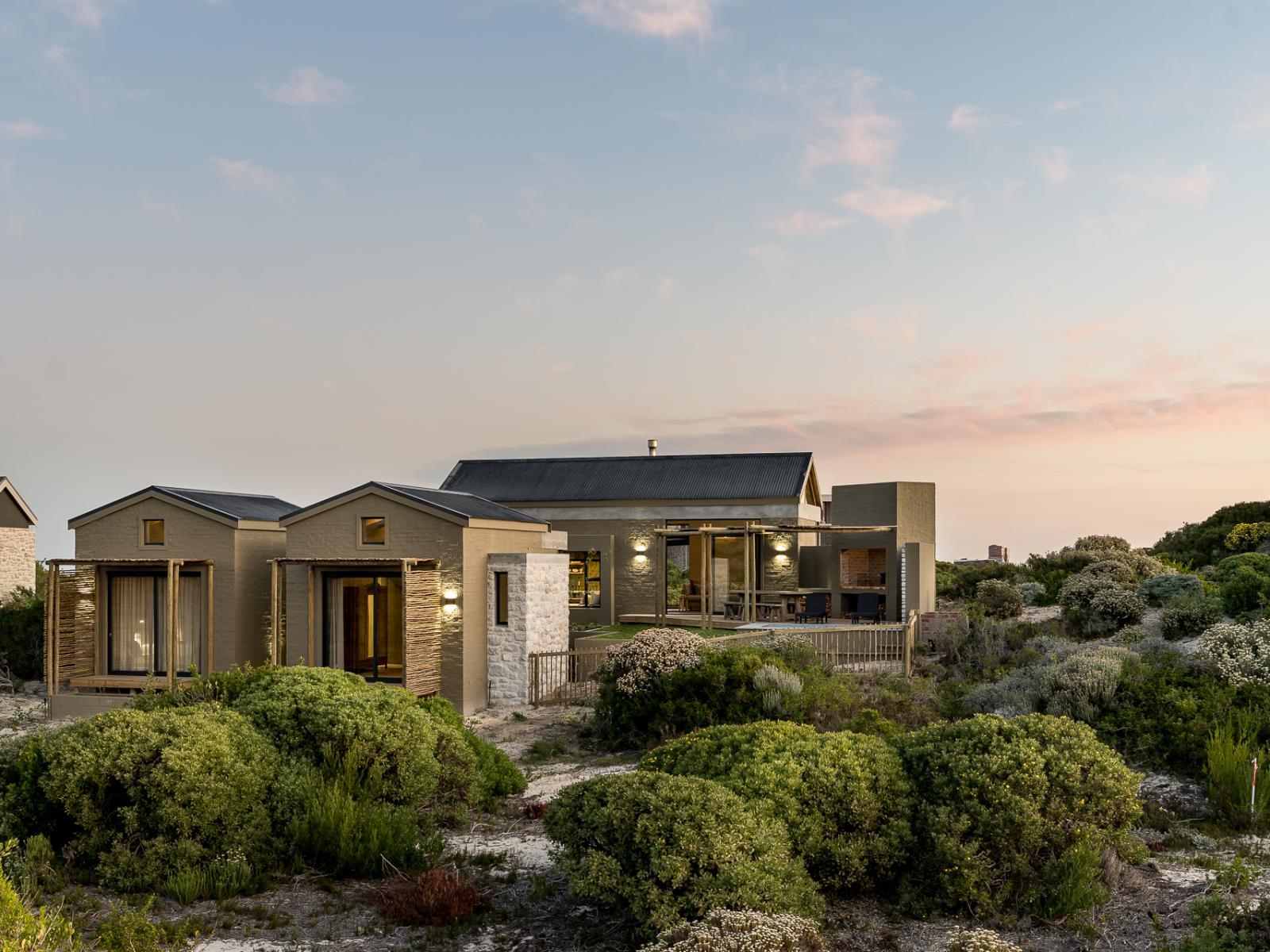 Romansbaai Collection