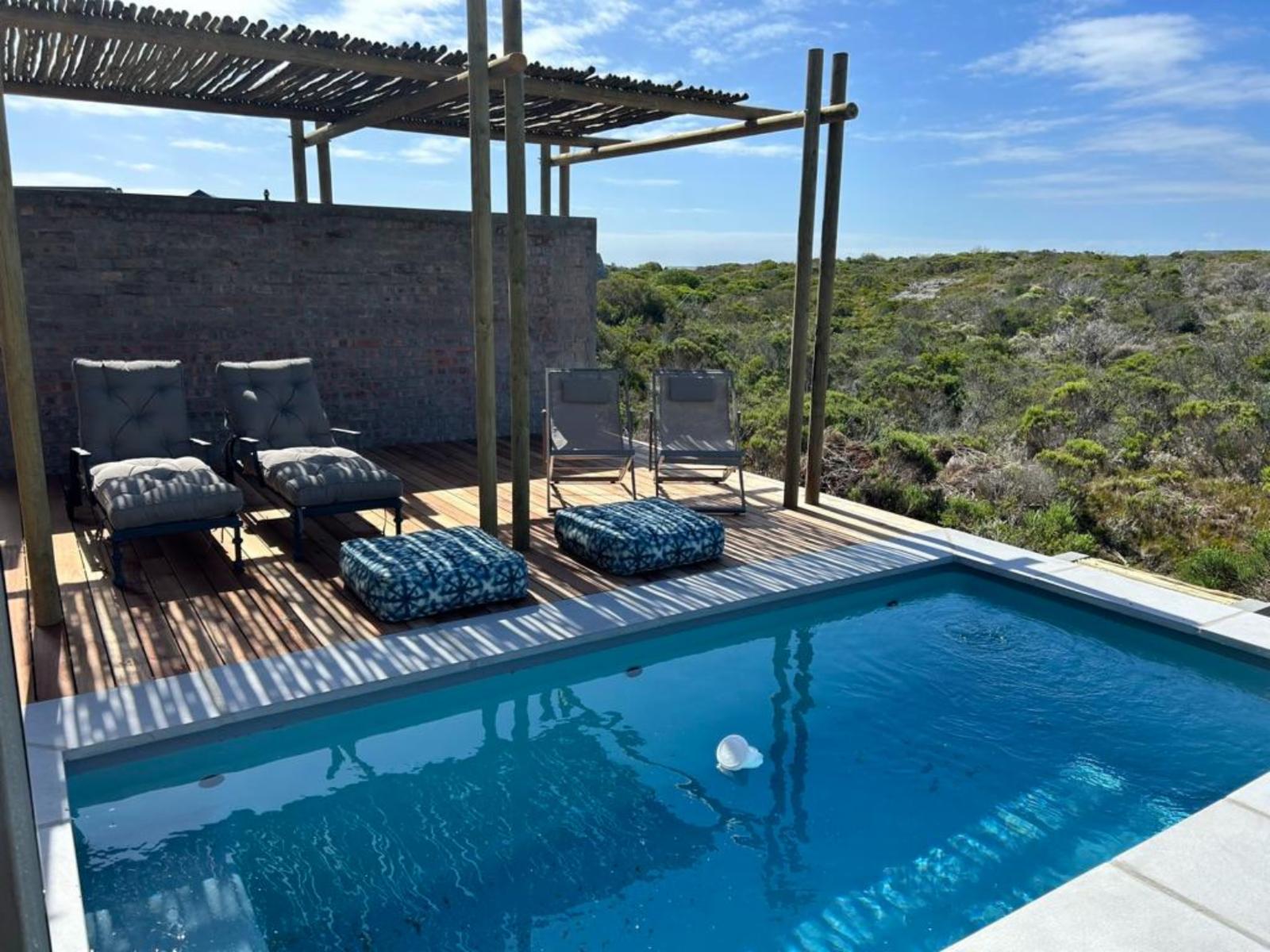 Romansbaai Collection