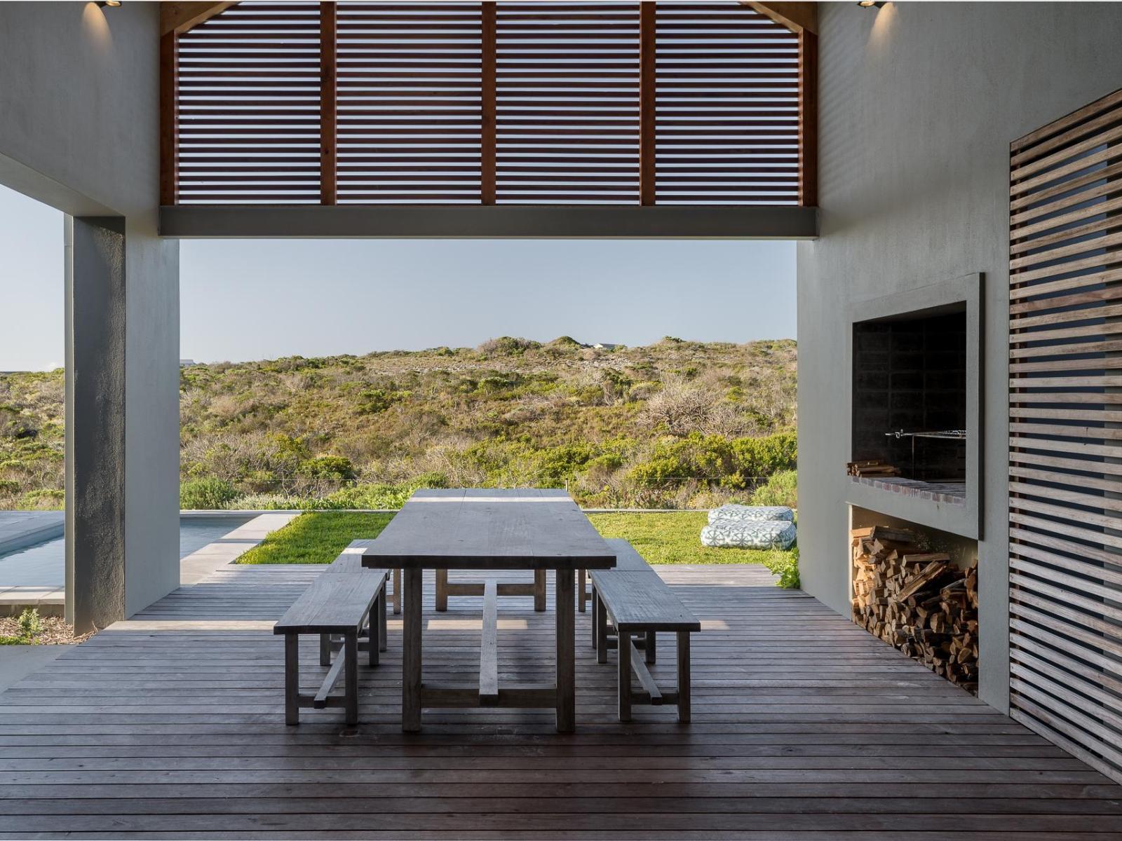 Romansbaai Collection