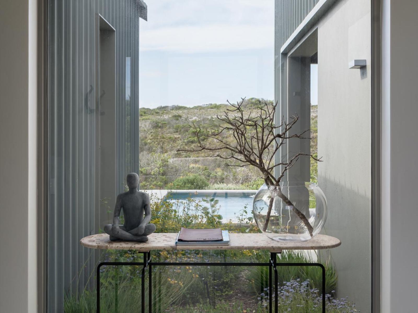 Romansbaai Collection