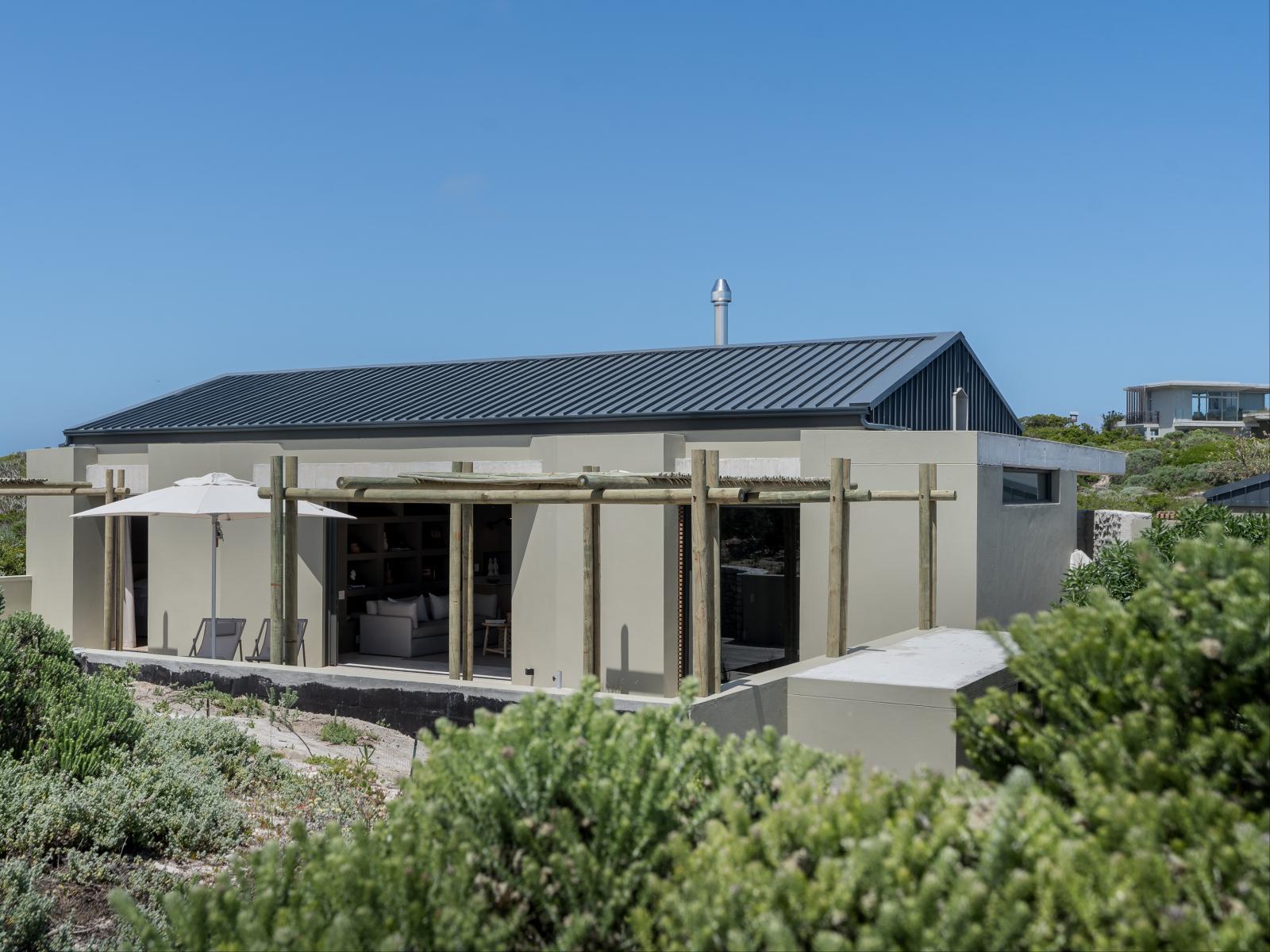 Romansbaai Collection