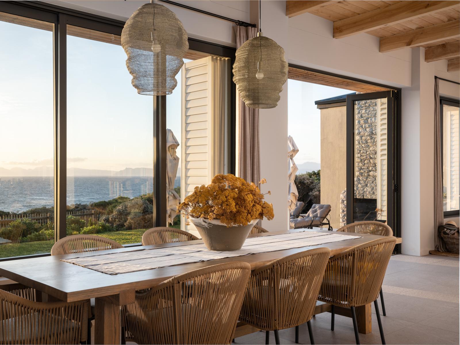 Romansbaai Collection