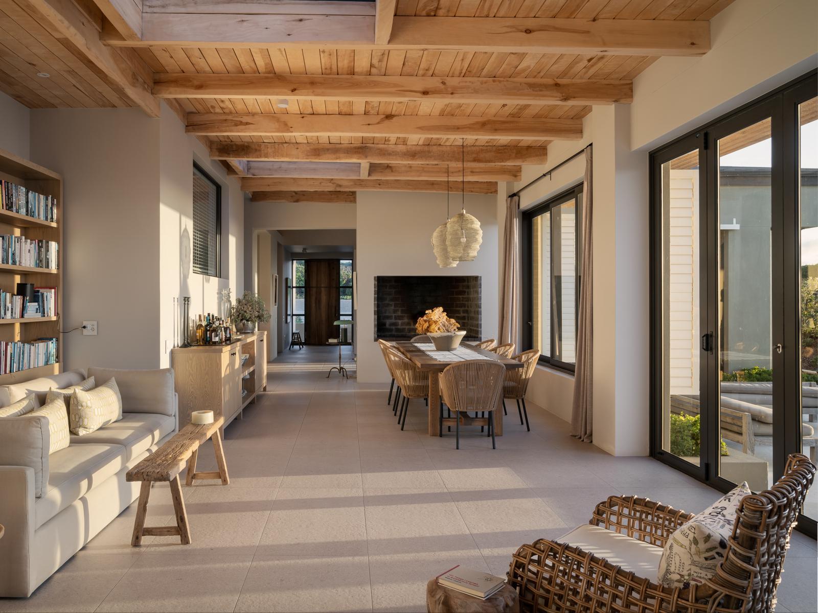 Romansbaai Collection