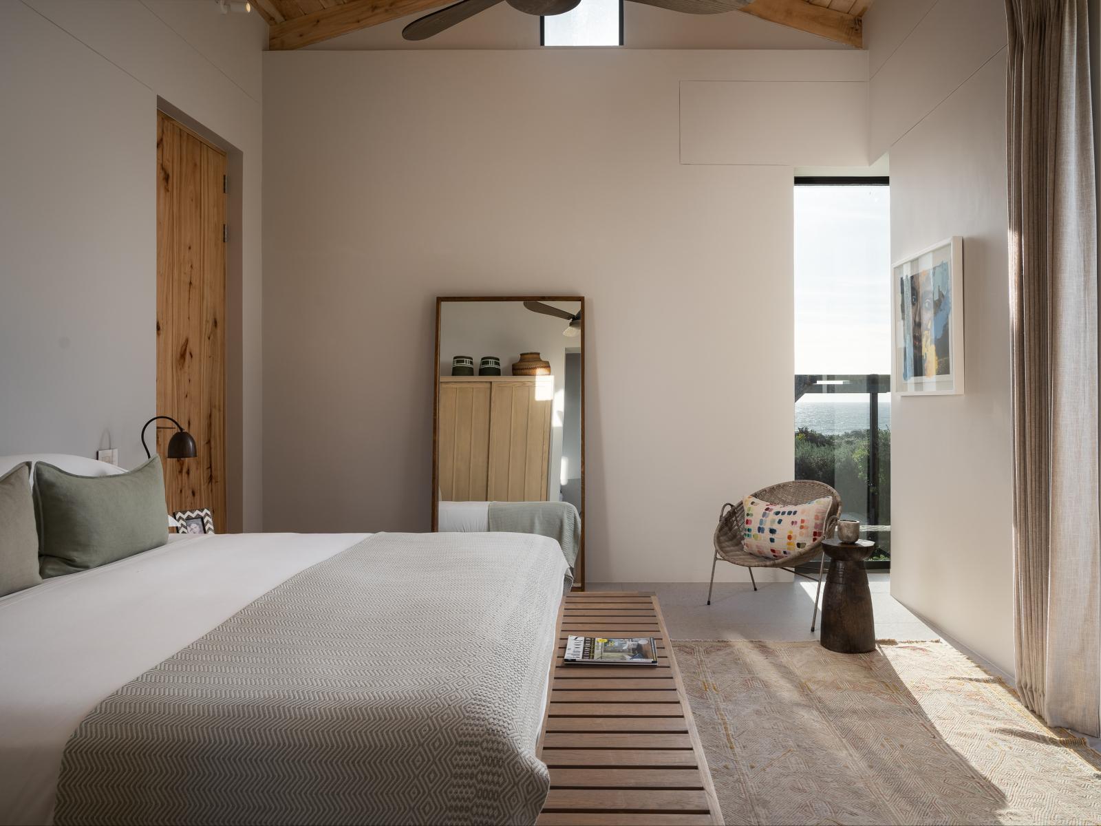 Romansbaai Collection
