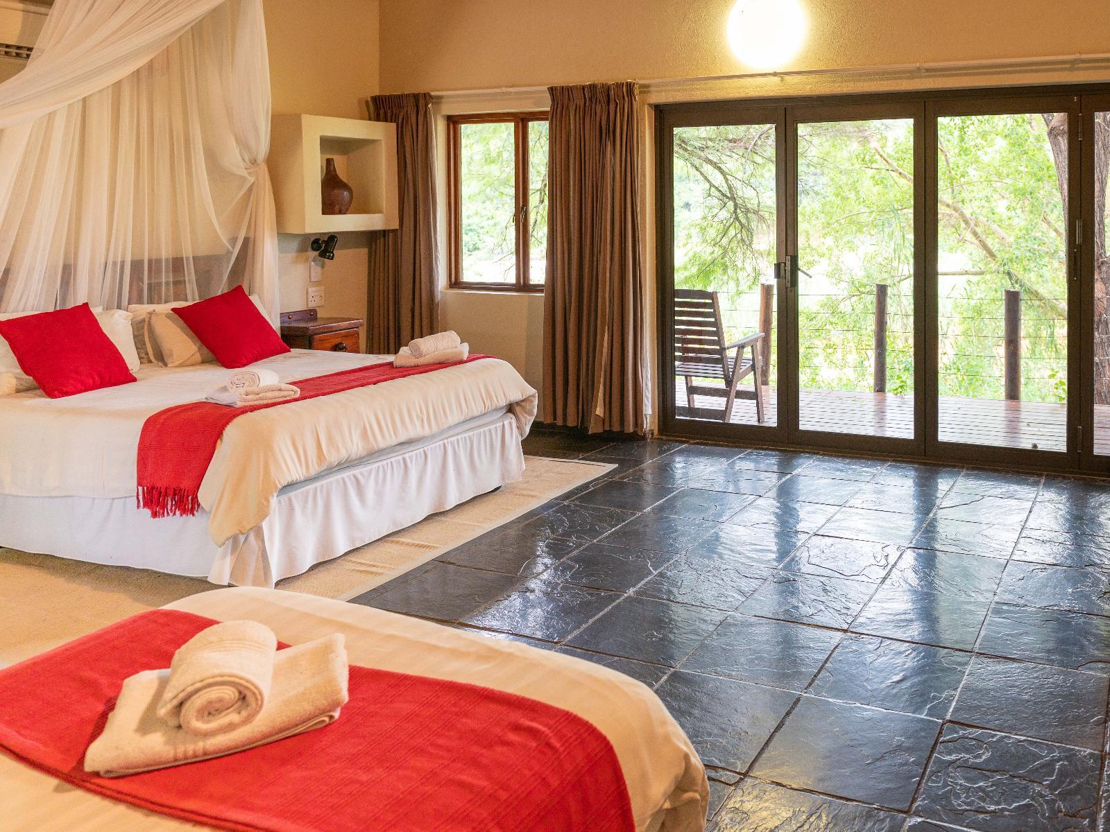 Roomtype 6: Photo of the whole room Bushriver Lodge