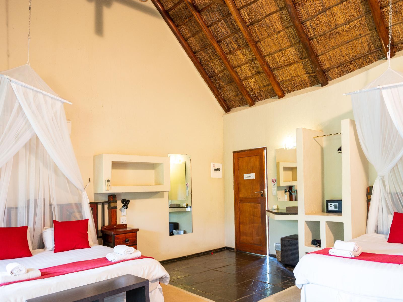 Roomtype 7: Photo of the whole room Bushriver Lodge