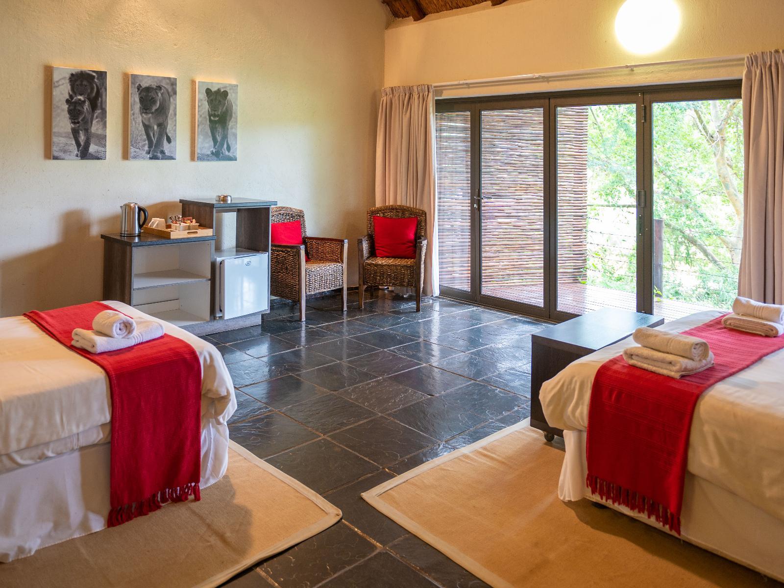 Roomtype 7: Photo of the whole room Bushriver Lodge