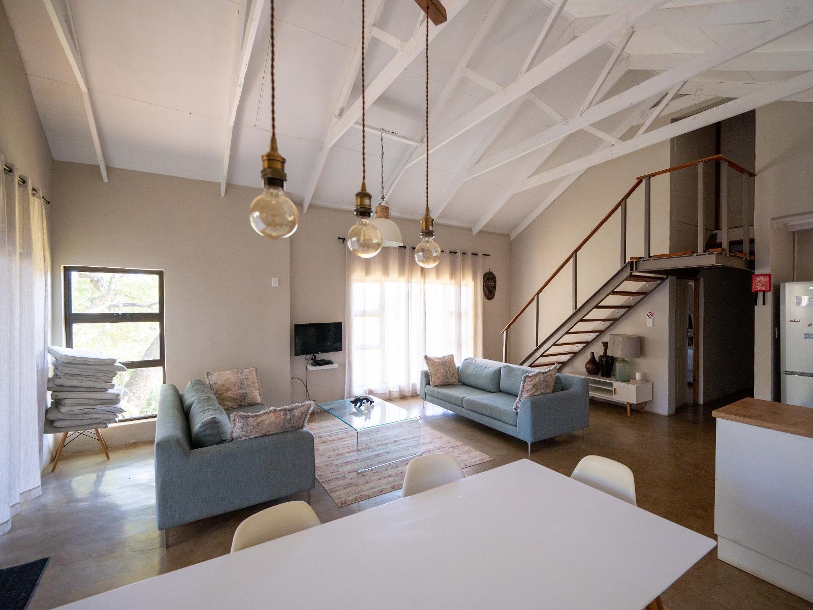 Roomtype 9: Seating area Bushriver Lodge