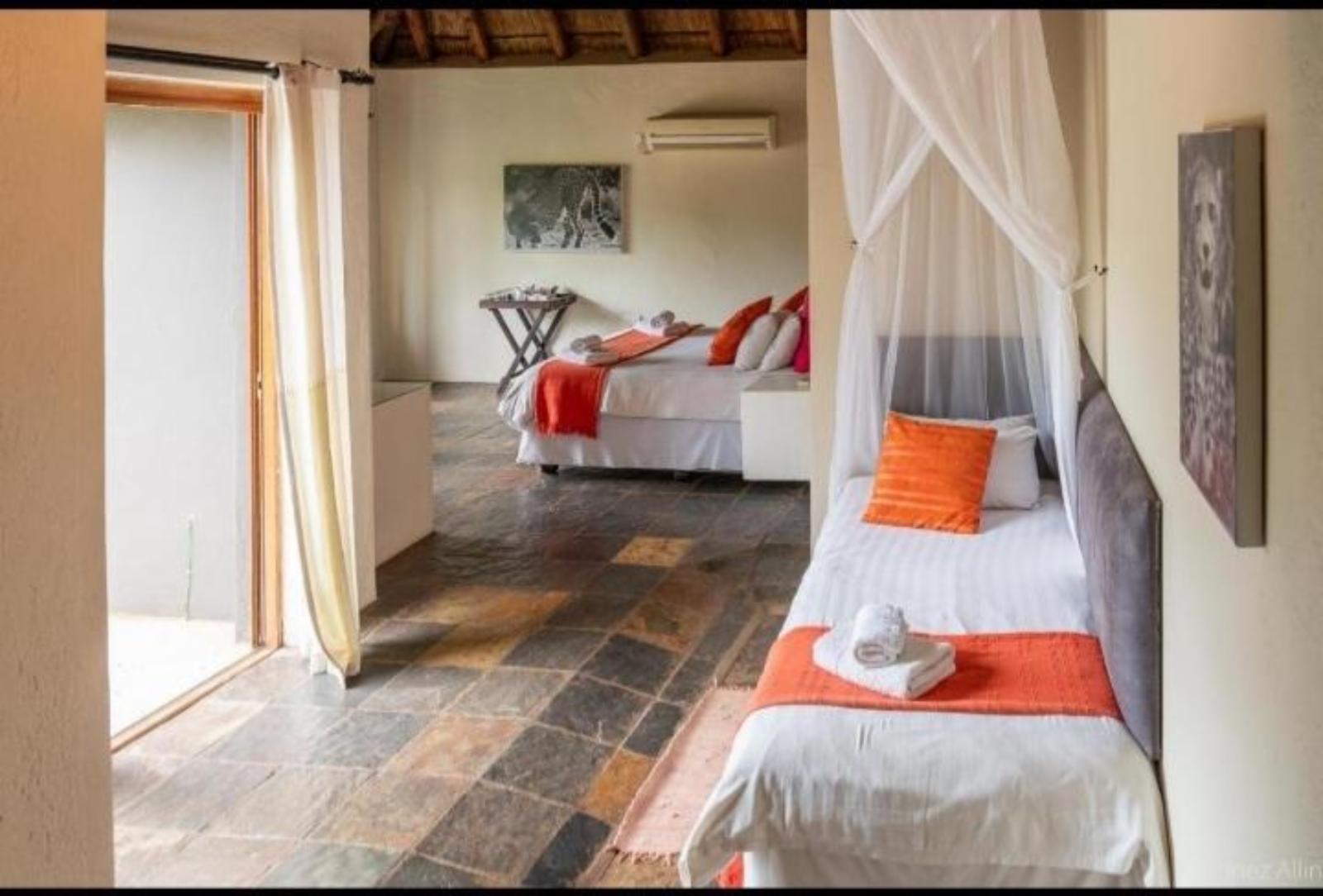Roomtype 2: Photo of the whole room Bushriver Lodge