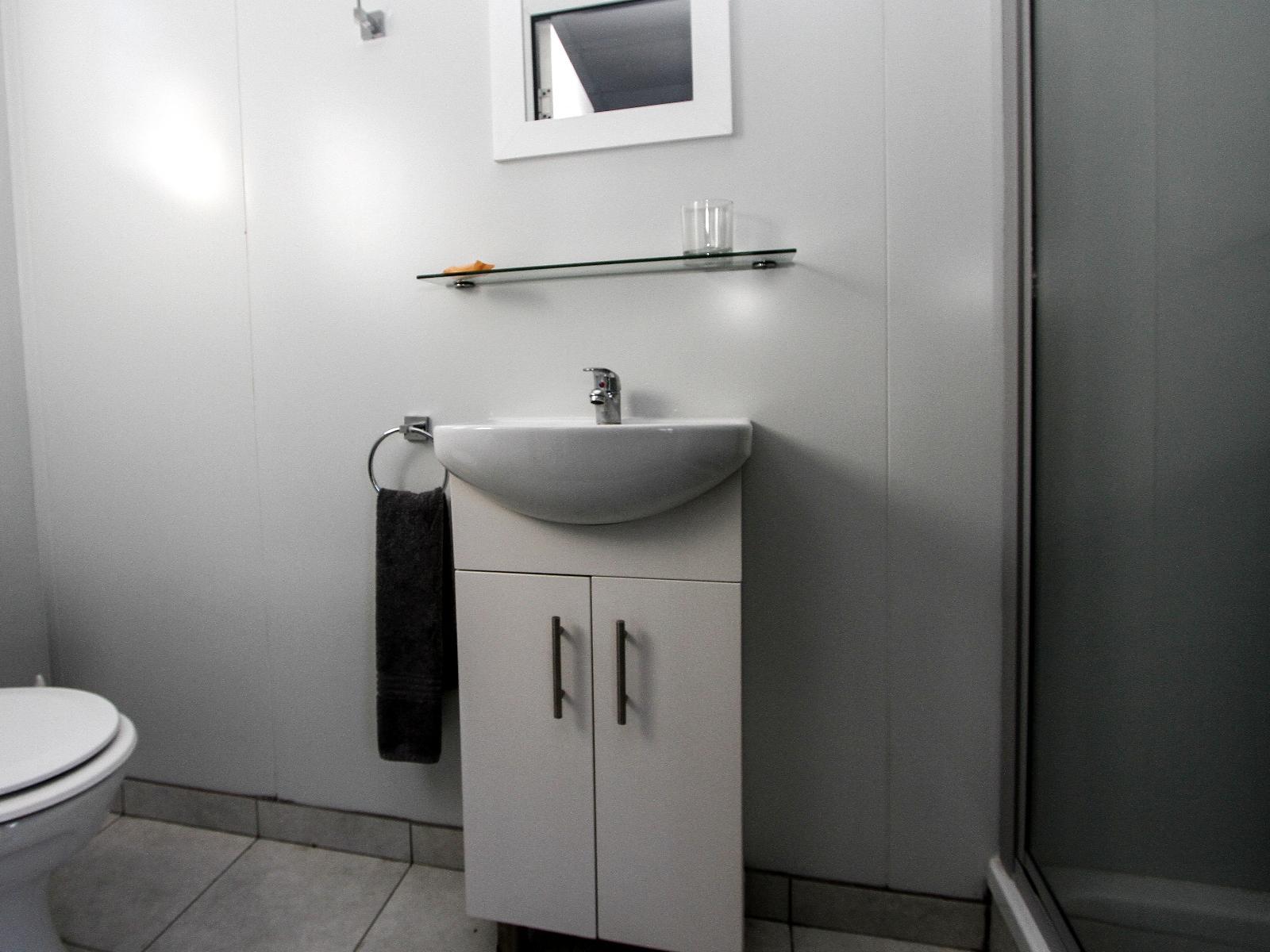 Roomtype 3: Bathroom SleepOver KMIA
