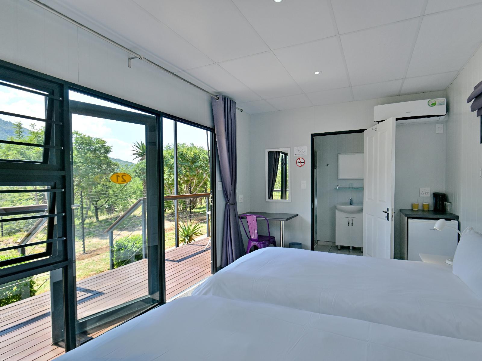 Roomtype 2: View (from property/room) SleepOver Moria