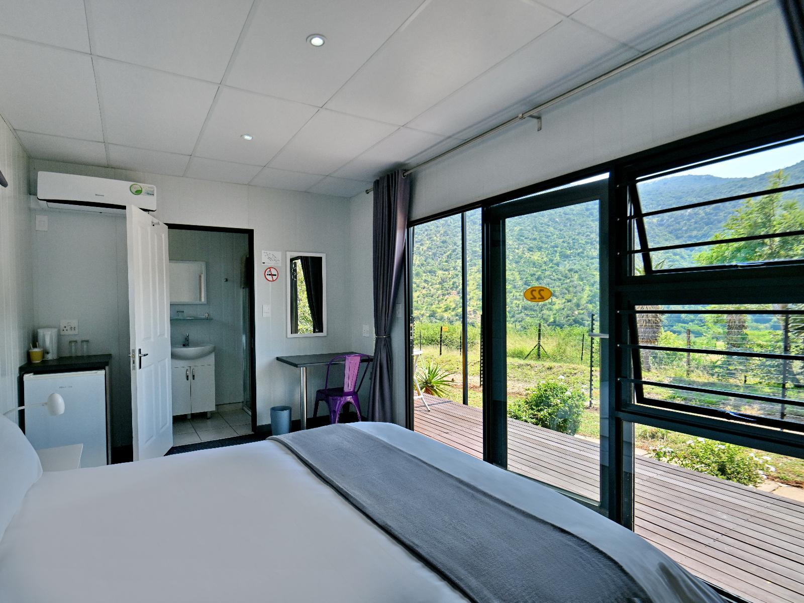 Roomtype 3: View (from property/room) SleepOver Moria