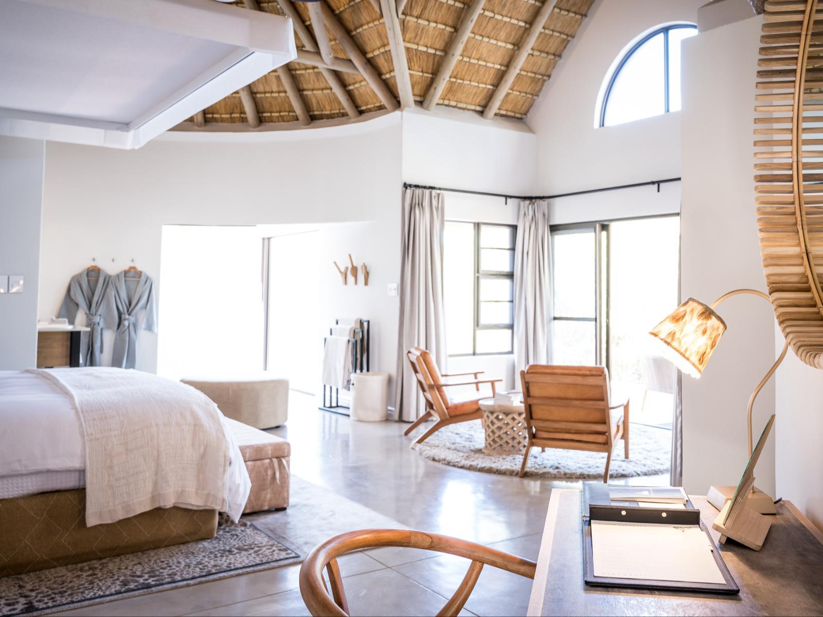 Roomtype 2: Photo of the whole room Serondella Safari Lodge