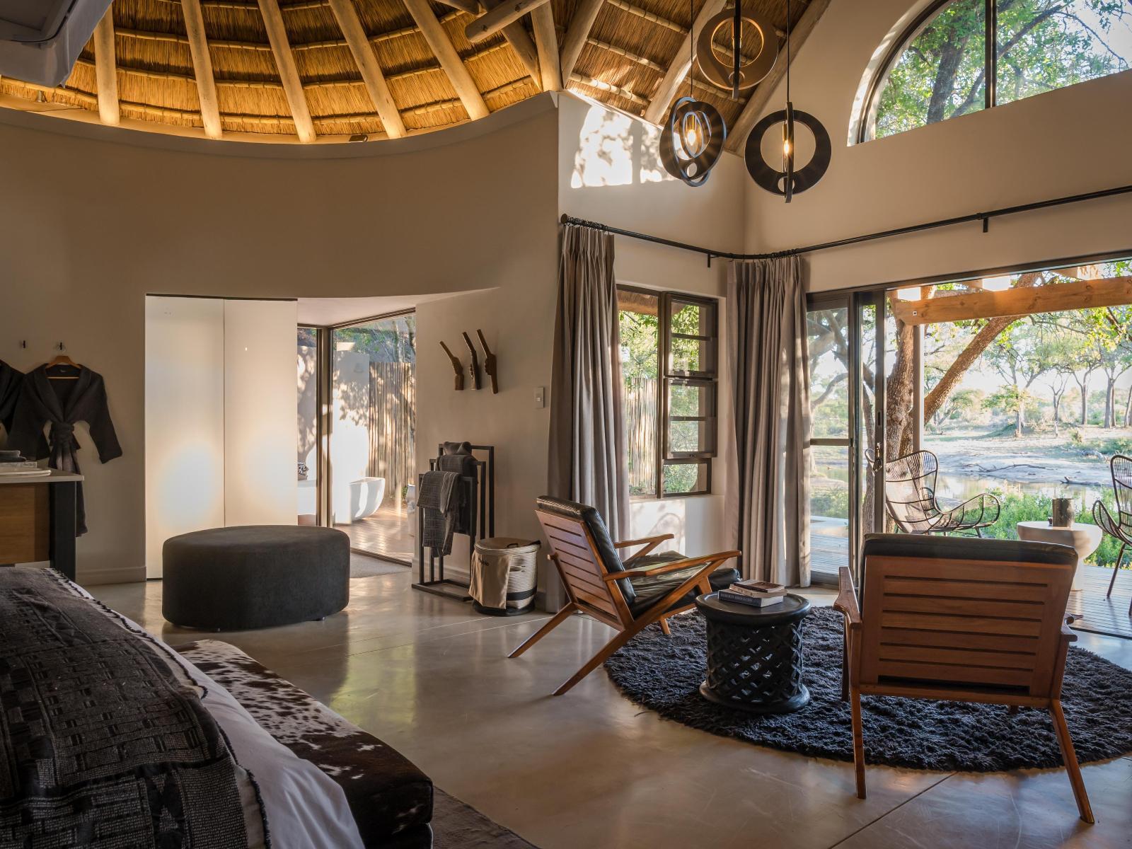 Roomtype 1: Seating area Serondella Safari Lodge