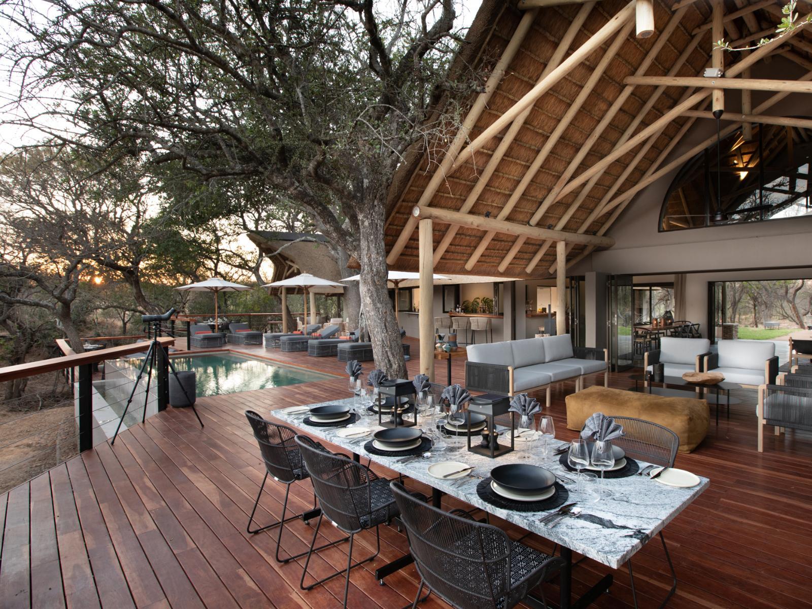 Pool view Serondella Safari Lodge