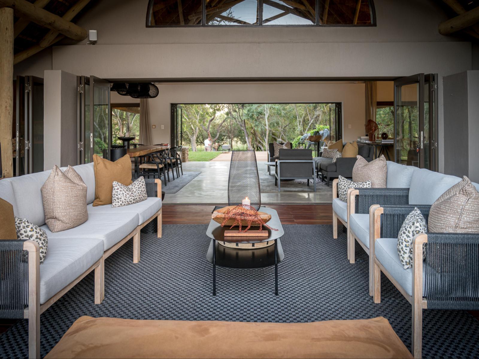 Patio Serondella Safari Lodge