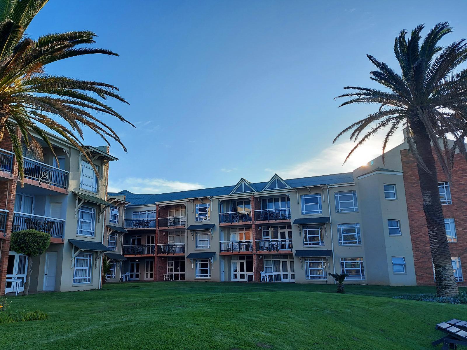 First Group Brookes Hill Suites