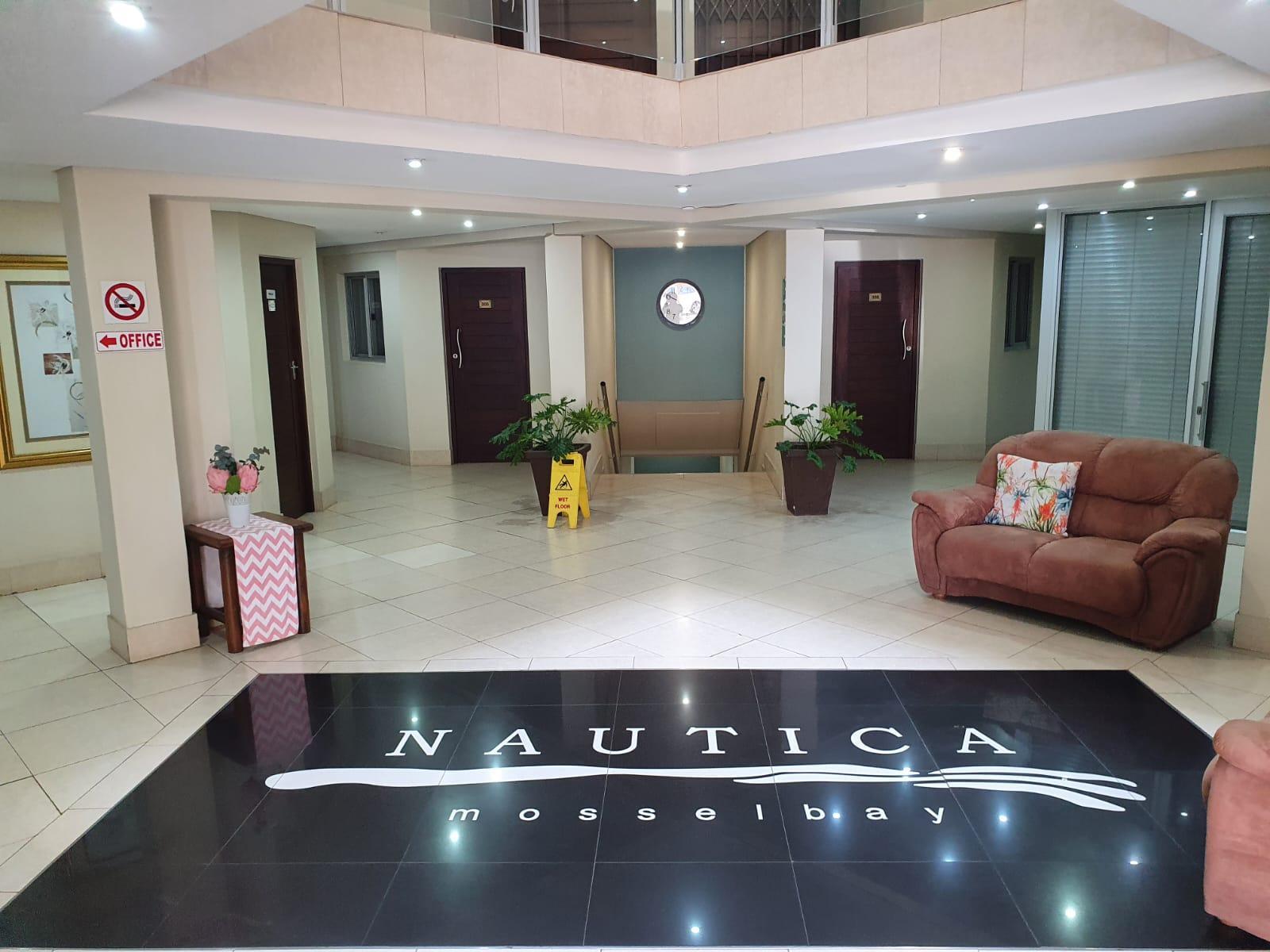 Nautica
