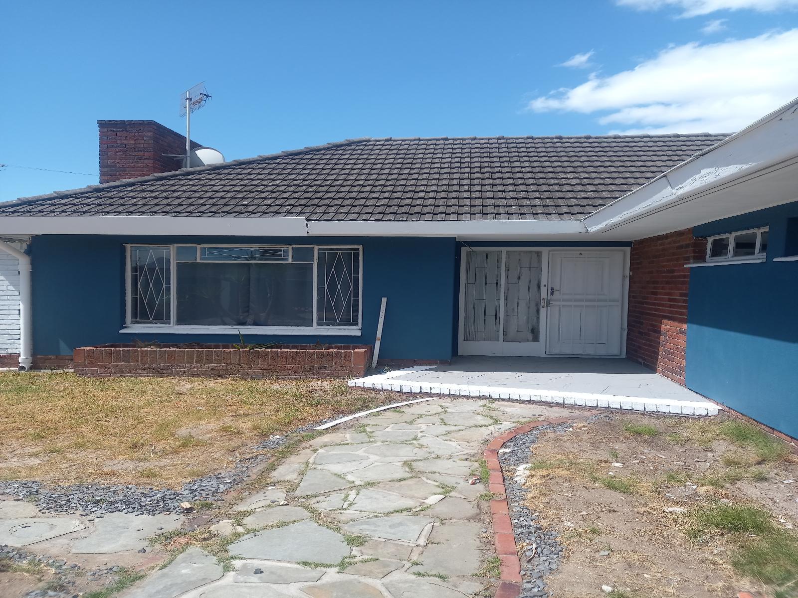 Pearl Lodge Special Deals and Offers Book Now!