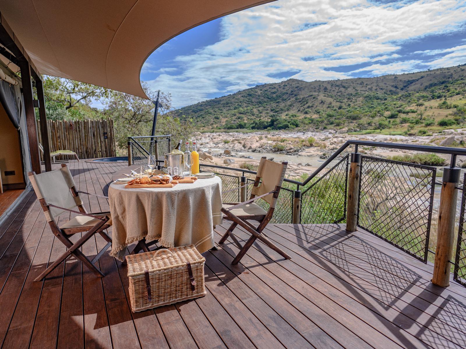 Madwaleni River Lodge