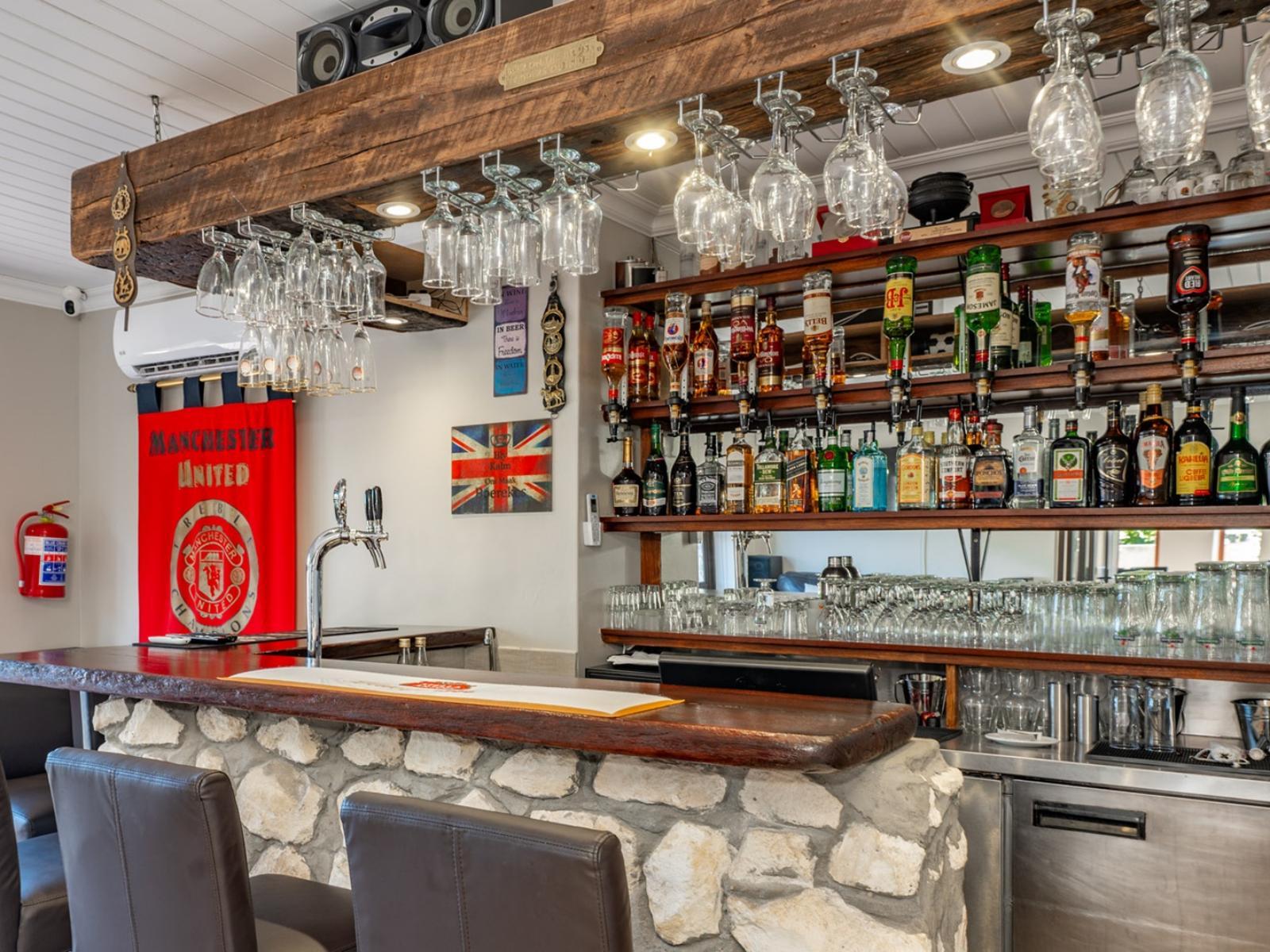 Stonehouse on Main
