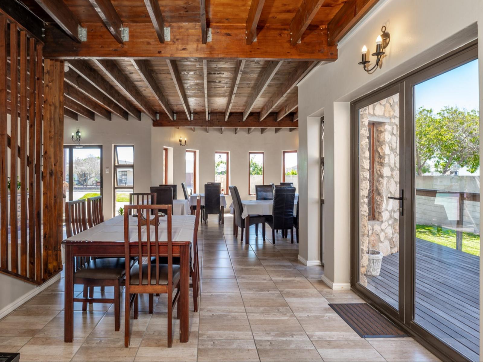 Stonehouse on Main